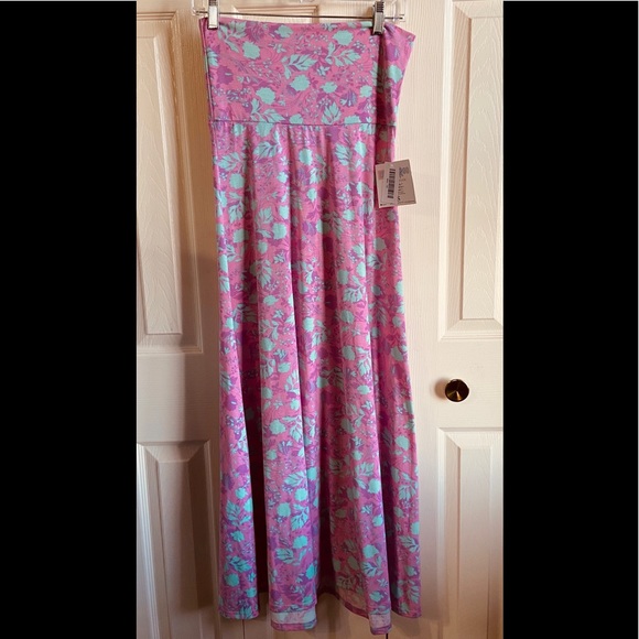 llr maxi price